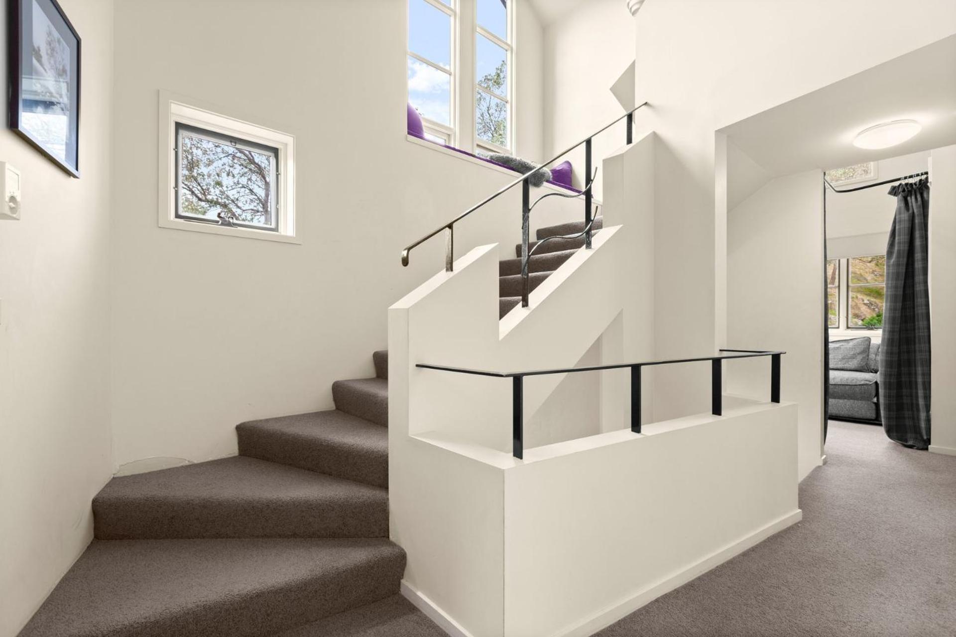 Village Green 2 Bedroom Loft Townhouse With Views Fireplace And Garage Parking Thredbo Exterior photo